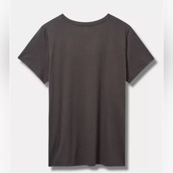 Torrid Vintage Elvis Poster Top, Gray & Black, Stretch, Rockabilly style NWT 3X - Picture 2 of 4